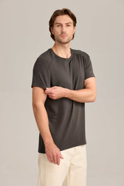 Special Sale - "Broader" T-shirt - Transform Your Fit – Instantly - VENQUE