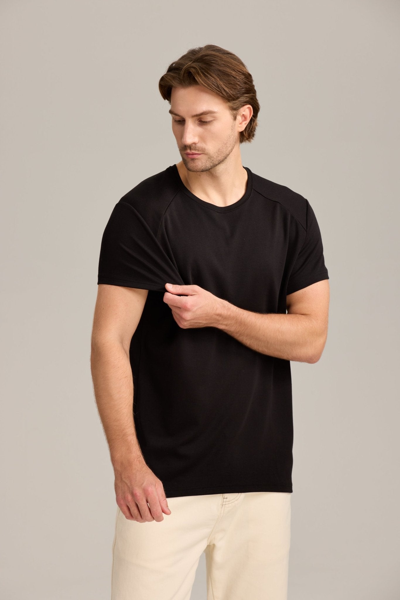 Special Sale - "Broader" T-shirt - Transform Your Fit – Instantly - VENQUE