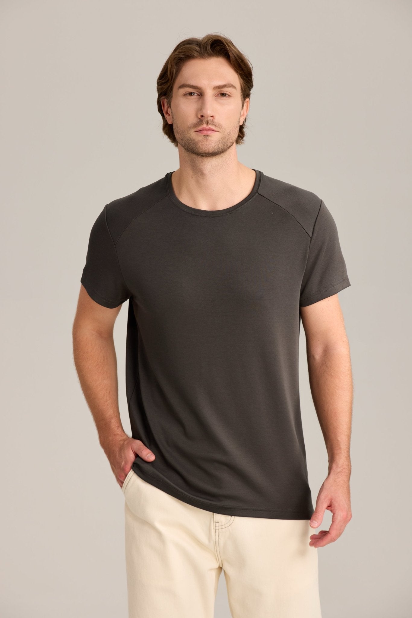 Special Sale - "Broader" T-shirt - Transform Your Fit – Instantly - VENQUE
