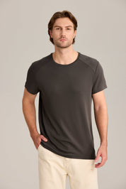 Special Sale - "Broader" T-shirt - Transform Your Fit – Instantly - VENQUE