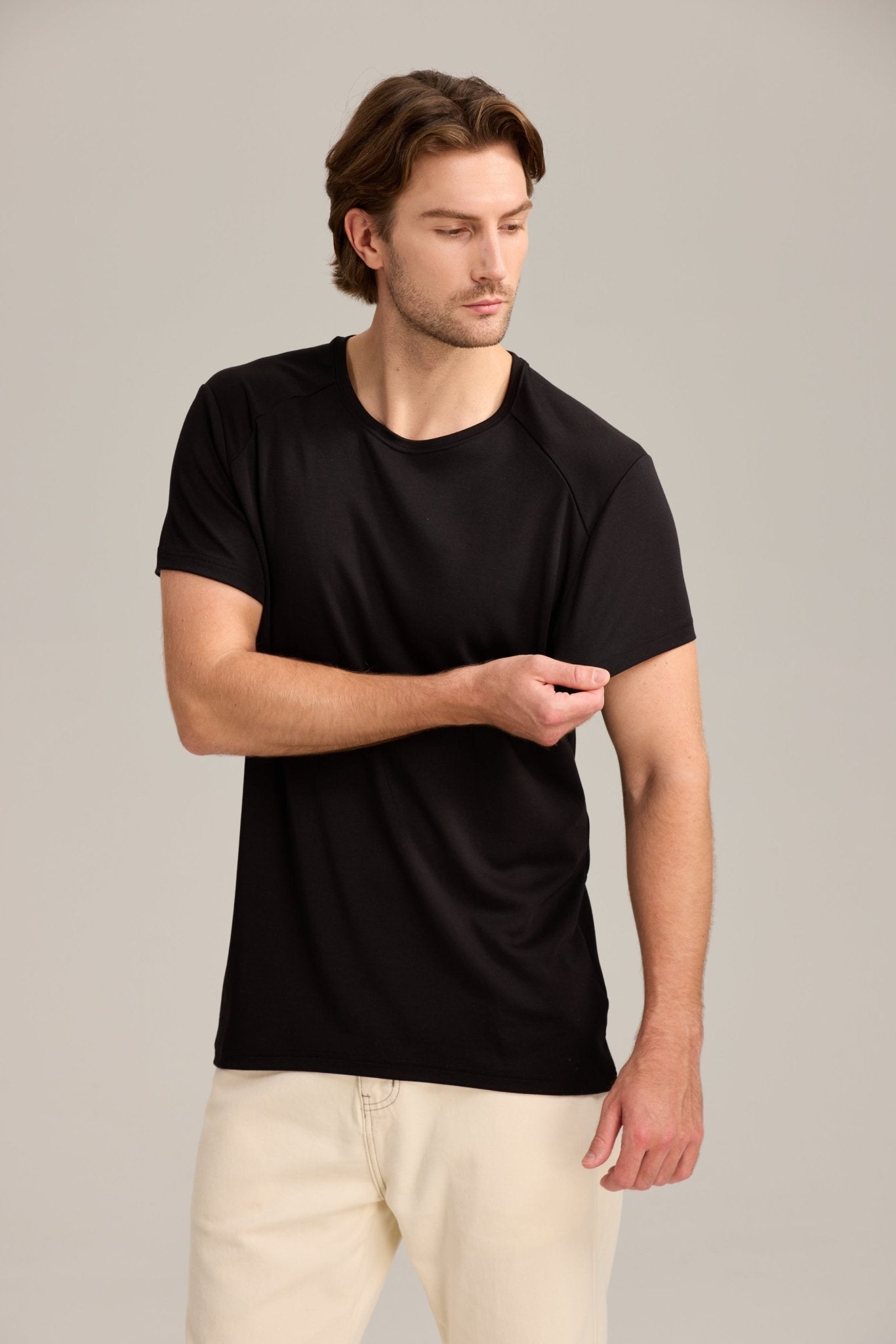Special Sale - "Broader" T-shirt - Transform Your Fit – Instantly - VENQUE