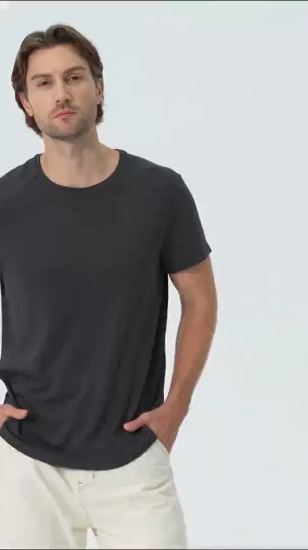 Special Sale - "Broader" T-shirt - Transform Your Fit – Instantly - VENQUE