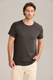 Special Sale - "Broader" T-shirt - Transform Your Fit – Instantly - VENQUE