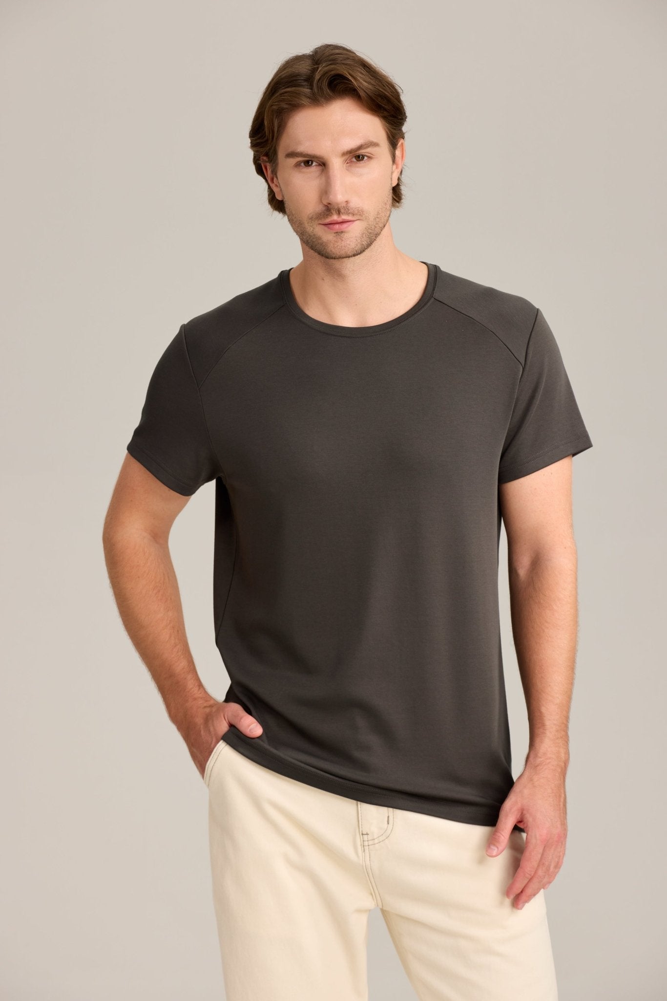 Special Sale - "Broader" T-shirt - Transform Your Fit – Instantly - VENQUE