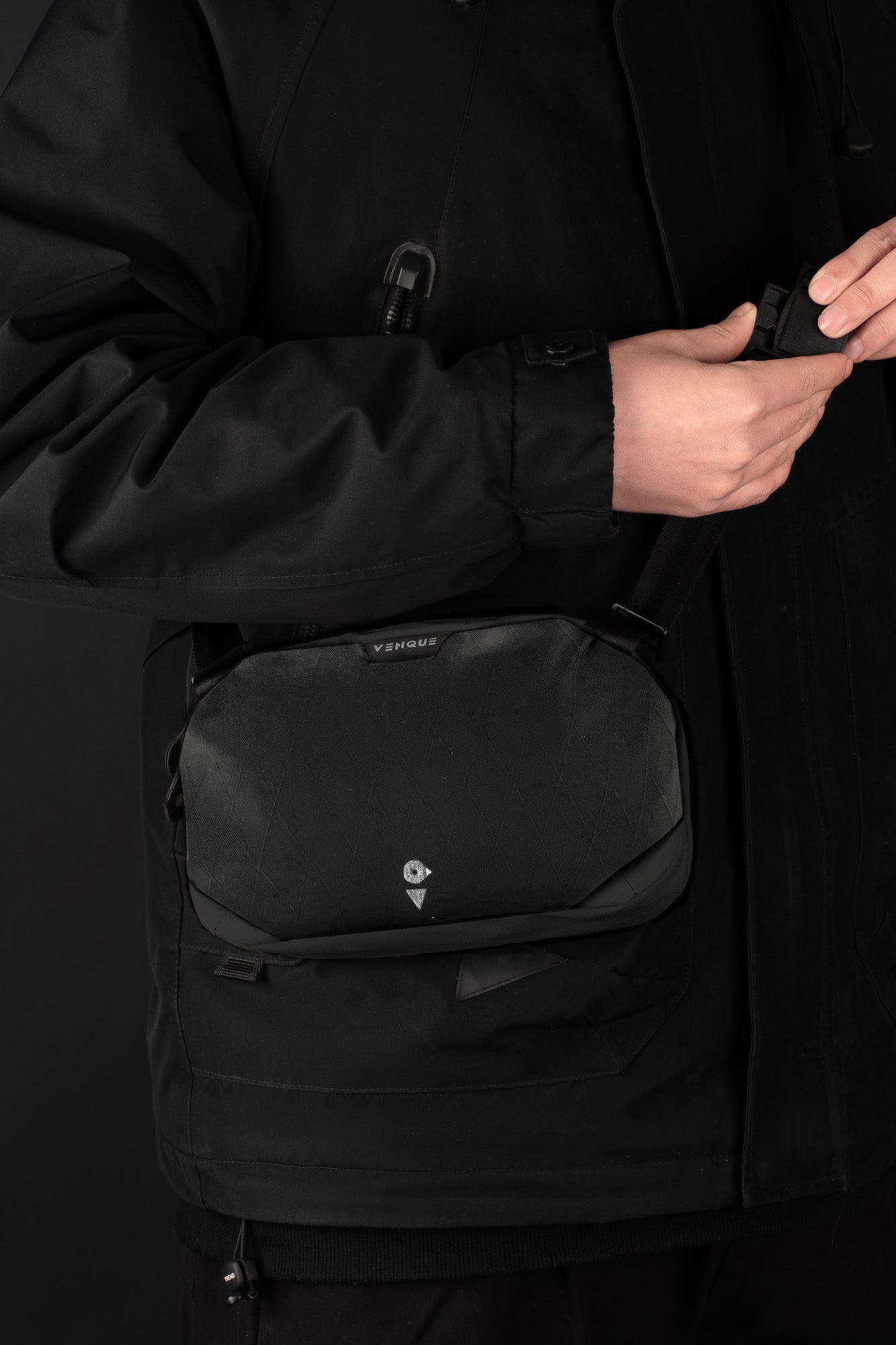 Special Sale - Transit Sling - VENQUE