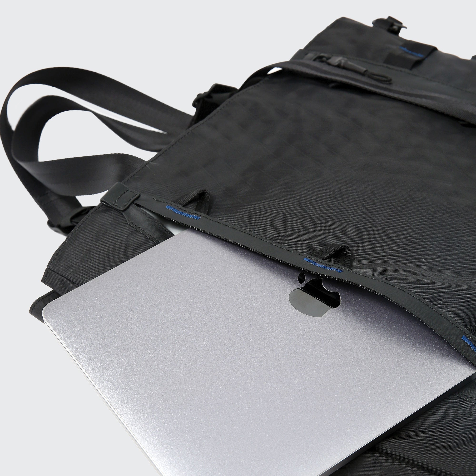 Special Sale - TREK TOTE - VENQUE