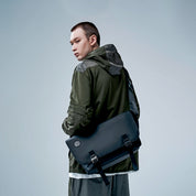Special Sale - URBAN MESSENGER 13L - VENQUE