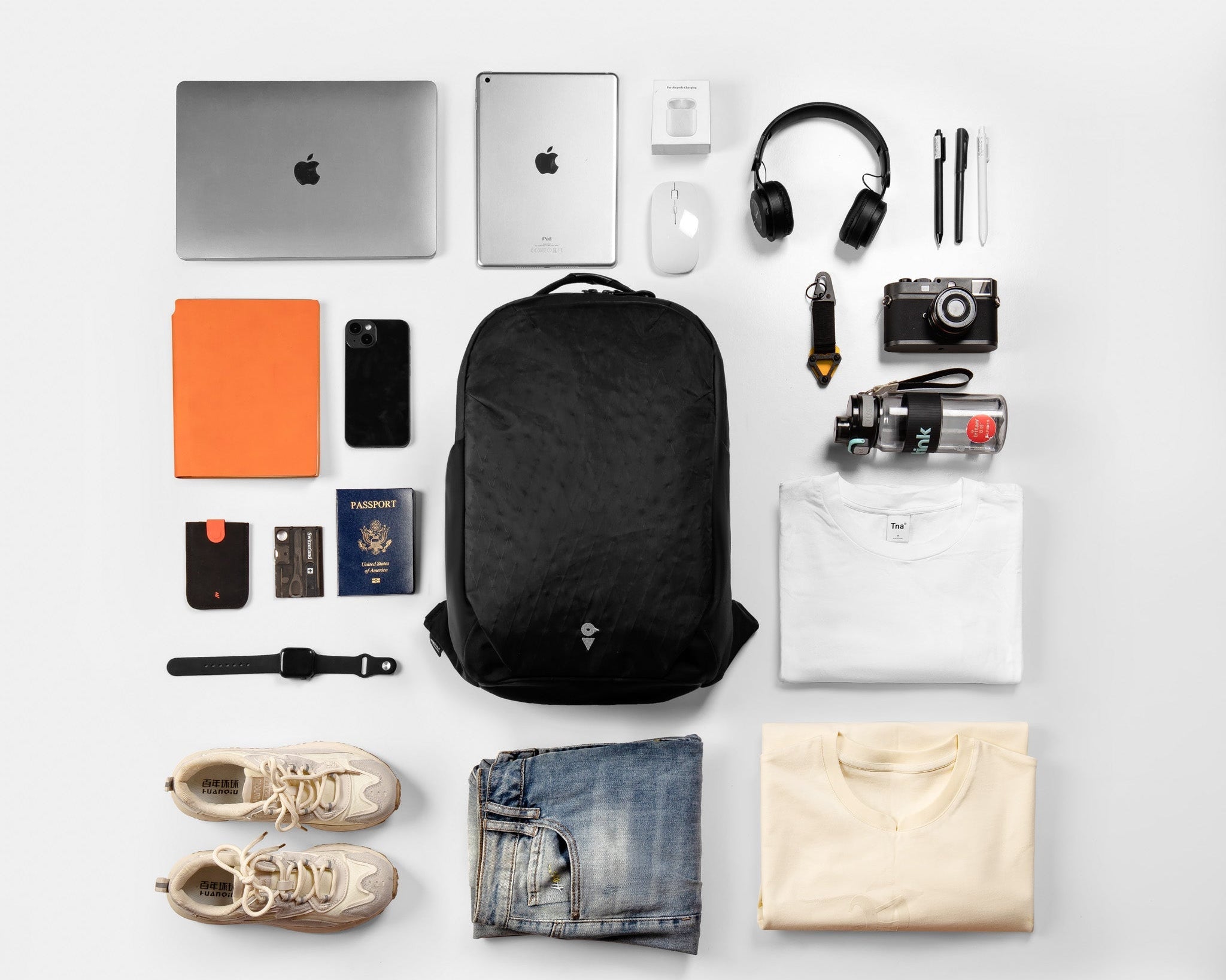 Perfect Backpack for Men: Ultimate Guide - VENQUE
