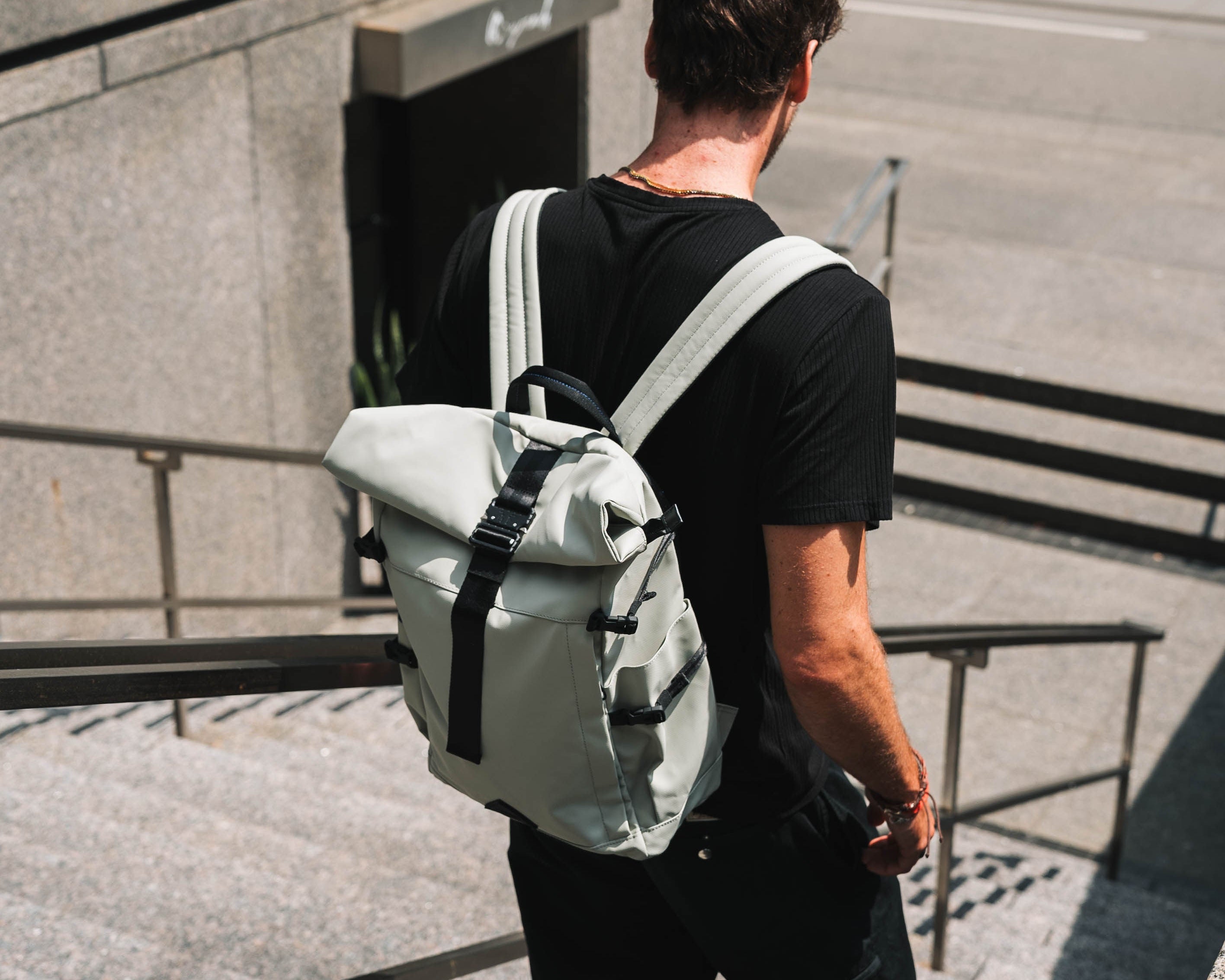 Travel Backpack Essentials: Ready for Any Adventure - VENQUE
