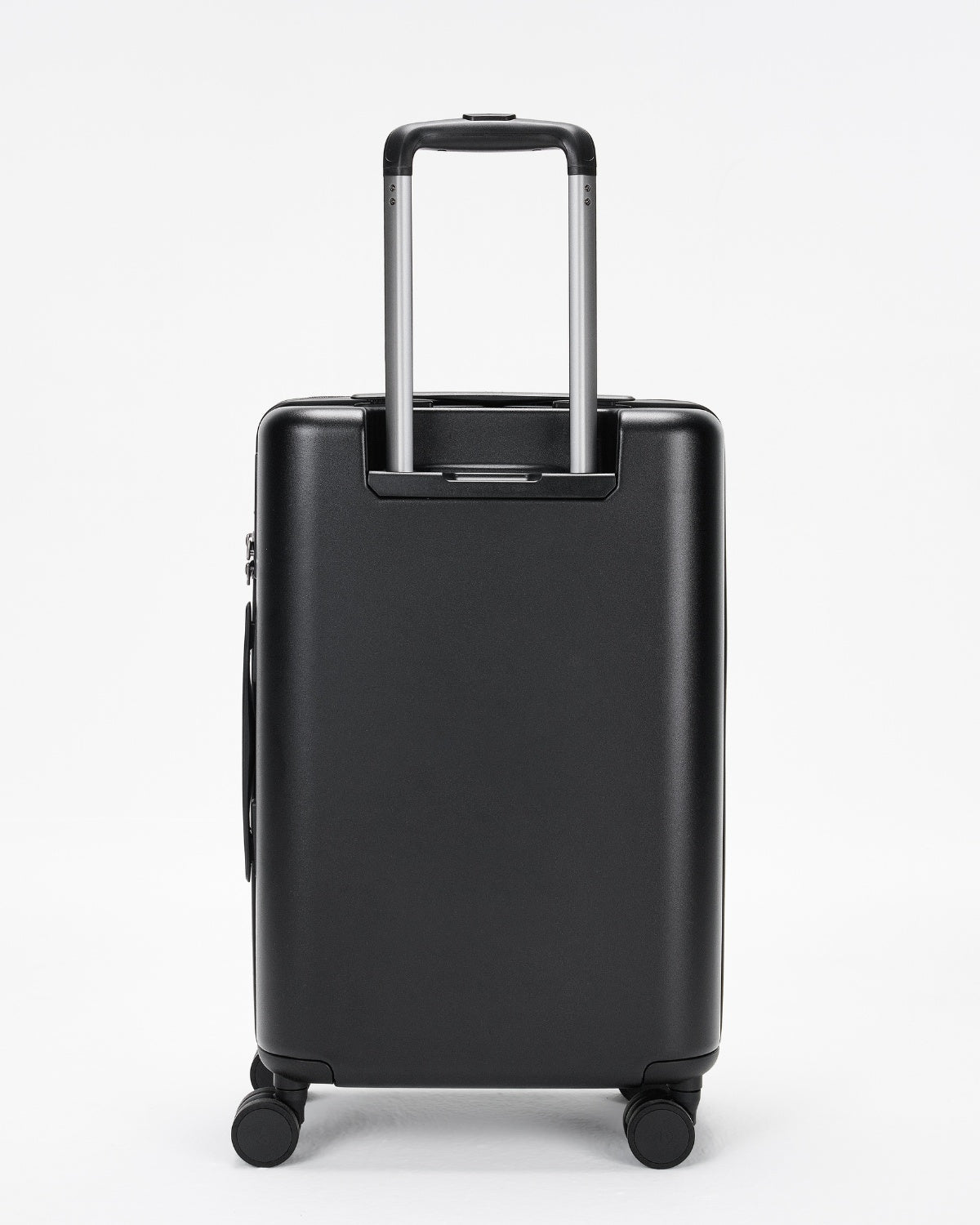 Flyte™ Smart Carry-On