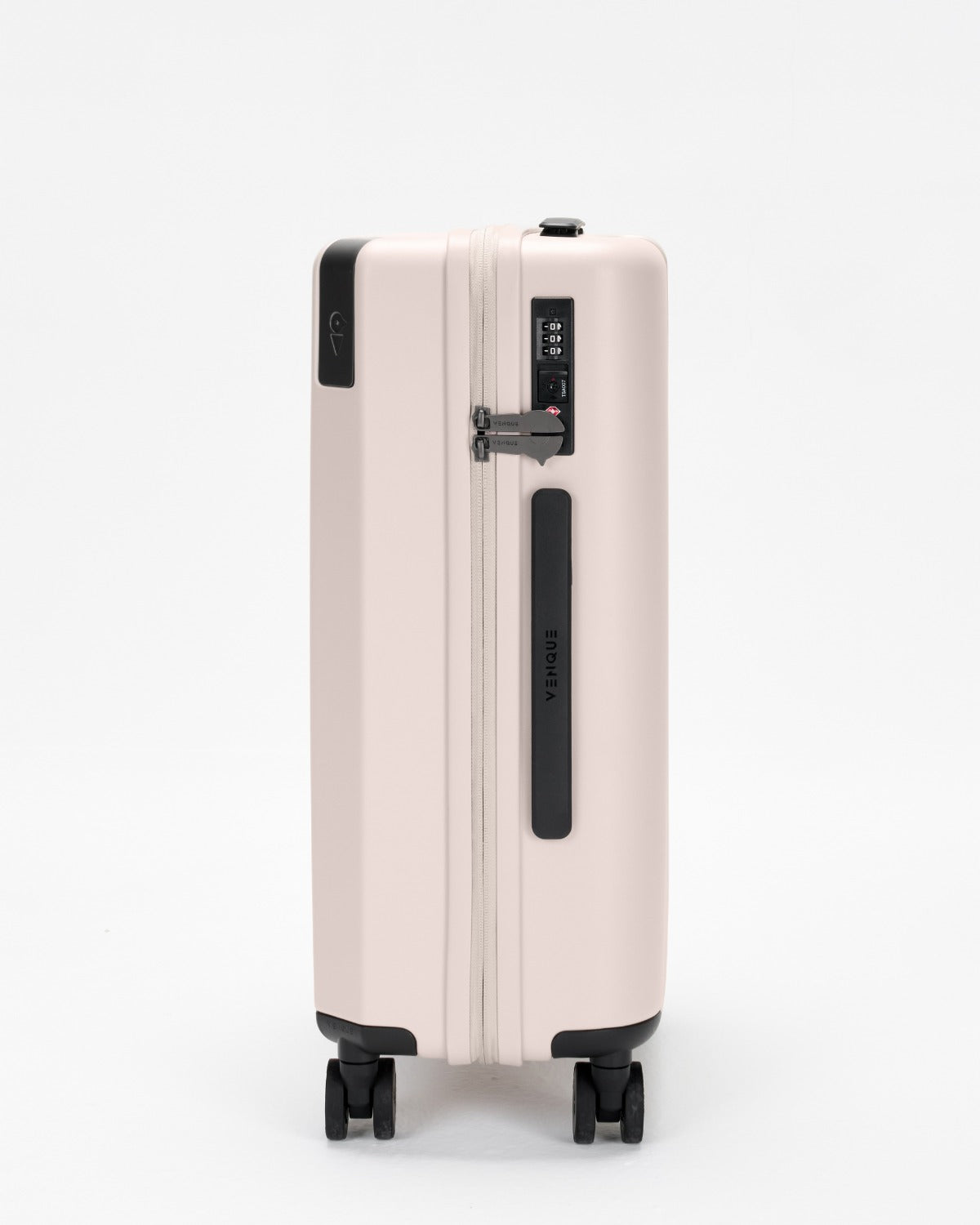 Flyte™ Smart Carry-On