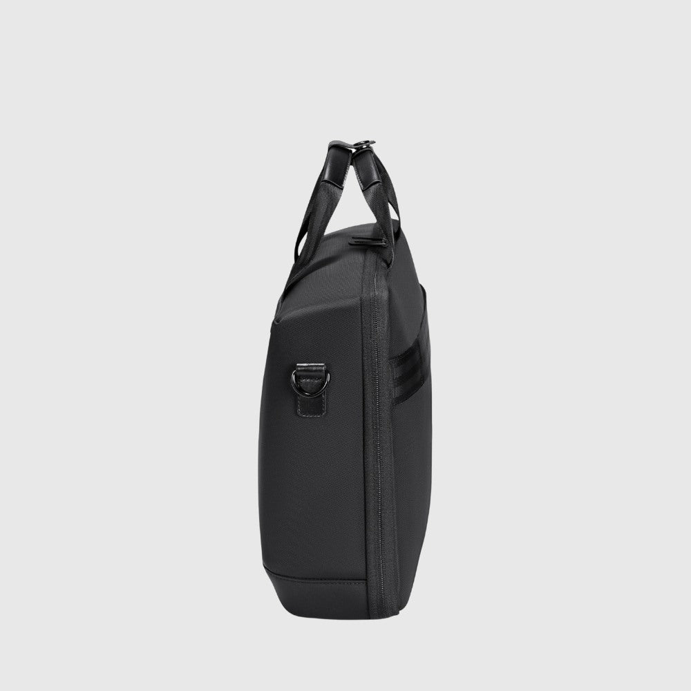 Ecobrief Superlight Laptop Bag - VENQUE