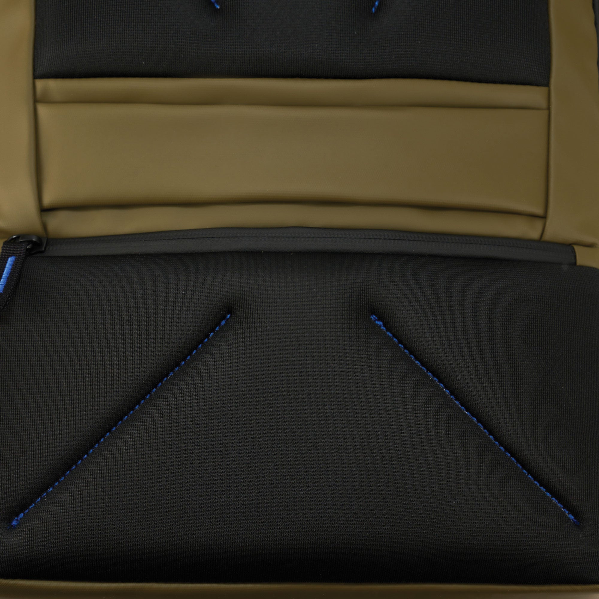 Helix All Day Comfort Backpack Black - VENQUE