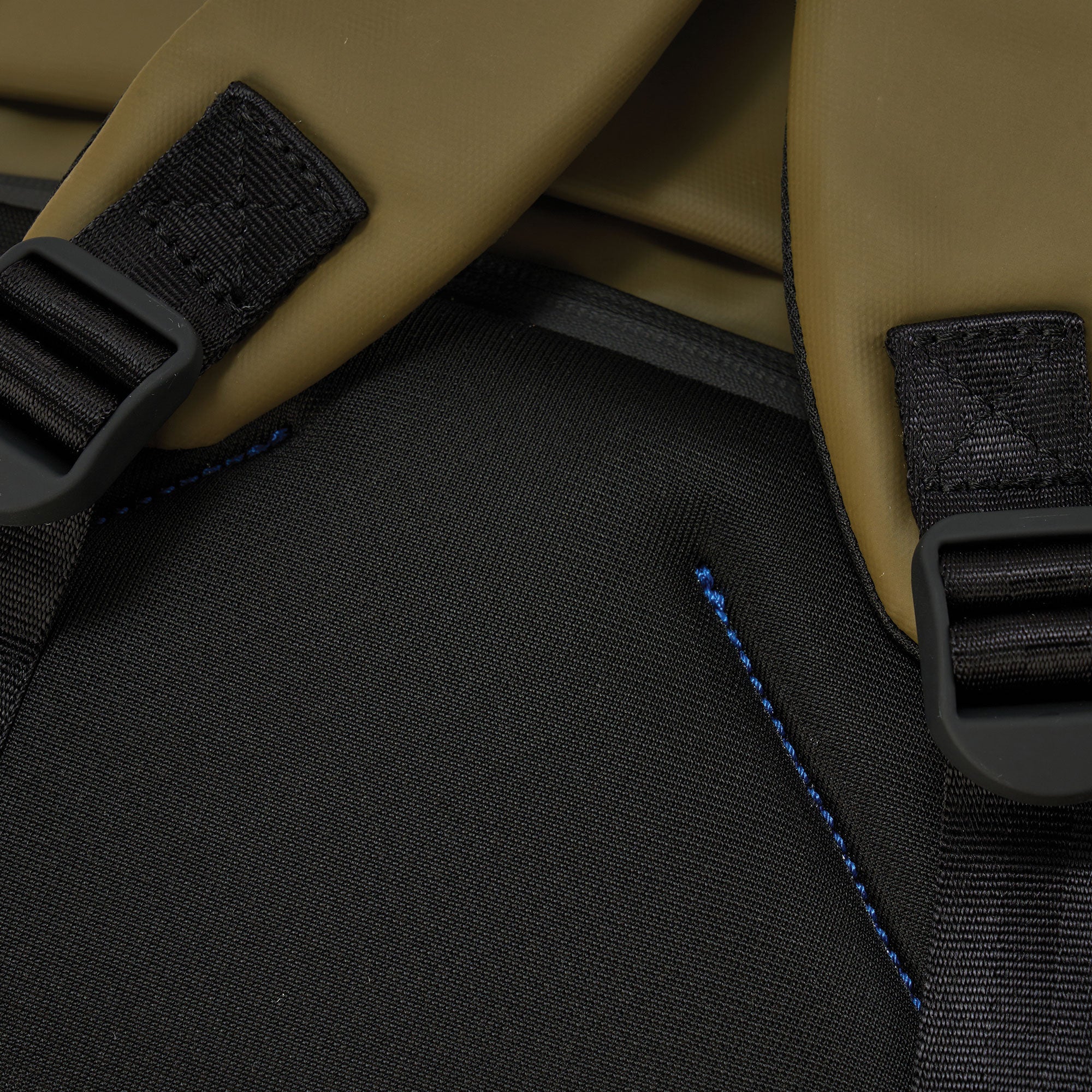 Helix All Day Comfort Backpack Black - VENQUE