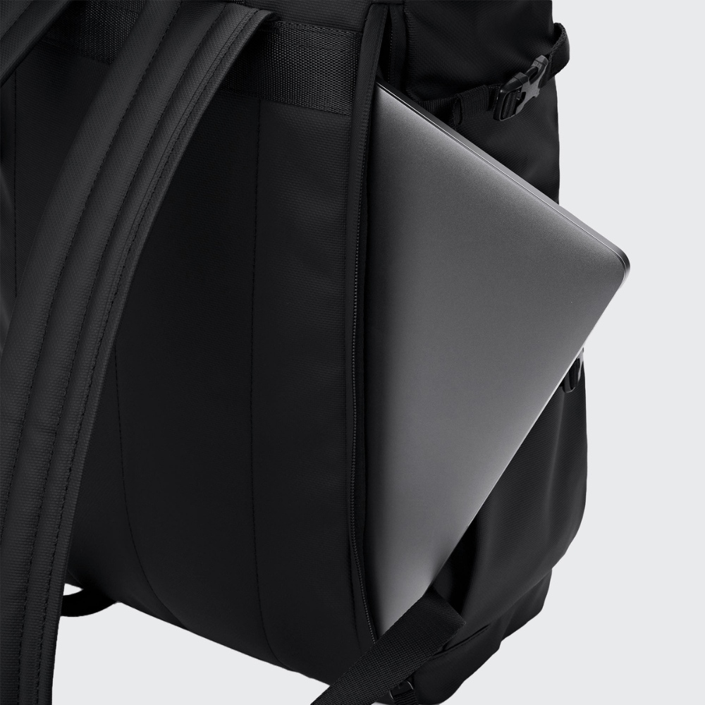 MOVA ROLL - UP BLACK 20 - 26L - VENQUE