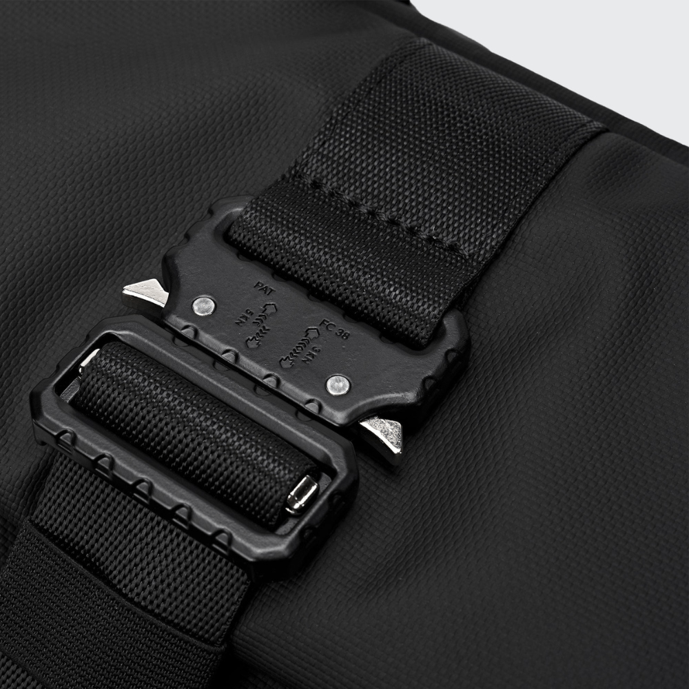 MOVA ROLL - UP BLACK 20 - 26L - VENQUE