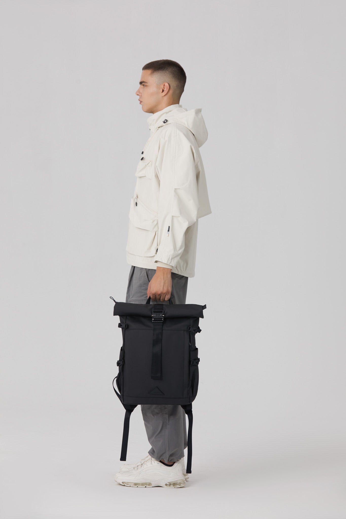 MOVA ROLL - UP BLACK 20 - 26L - VENQUE