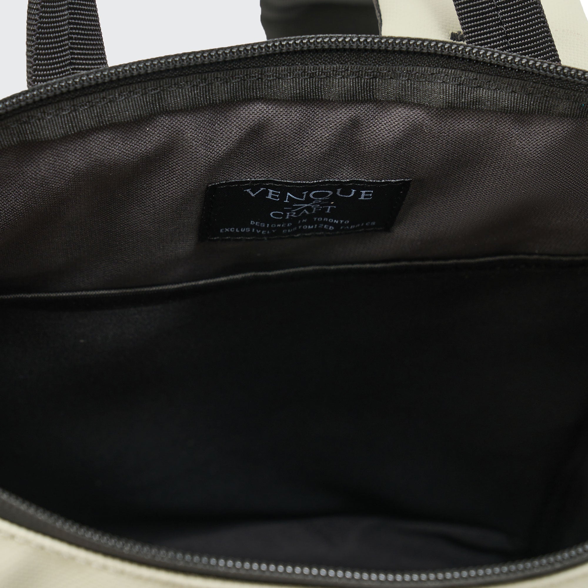 Special Sale - Airlight Studio Daily Backpack - VENQUE