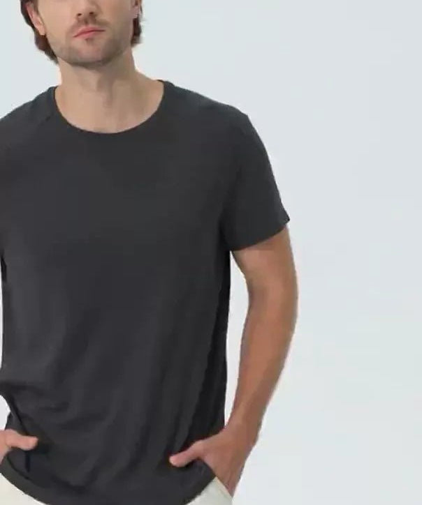 Special Sale - "Broader" T-shirt - Transform Your Fit – Instantly - VENQUE