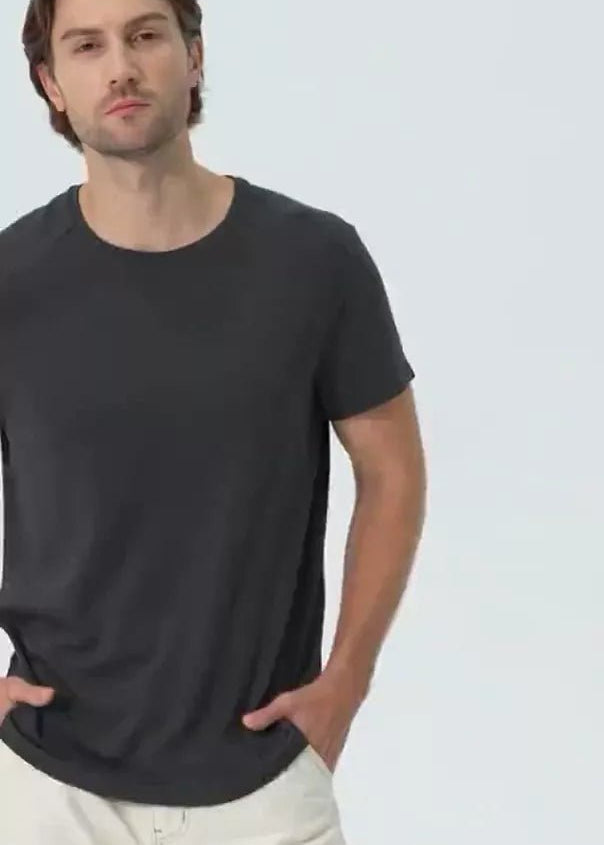 Special Sale - "Broader" T-shirt - Transform Your Fit – Instantly - VENQUE