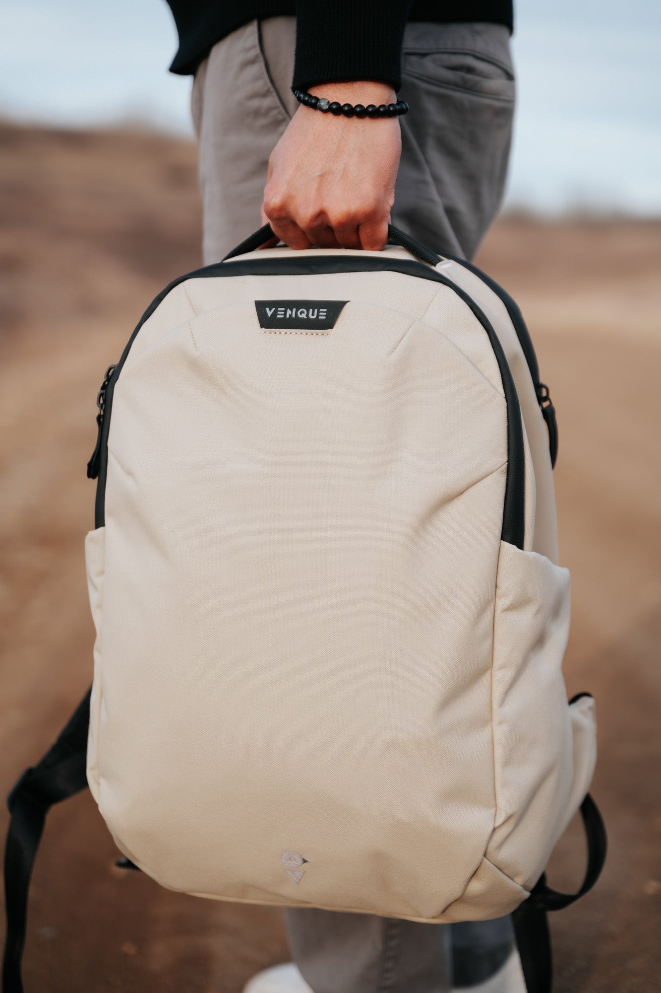 Transit Alpha Backpack: Stylish 20L Travel Bag by VENQUE
