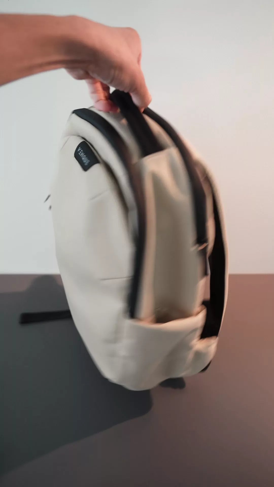 TRANSIT ALPHA BACKPACK ASH 20L - VENQUE