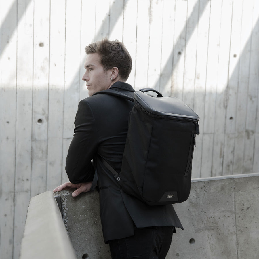 Amsterdam 2.0 Nylon Black VENQUE