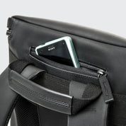 AMSTERDAM CARBON BACKPACK 20L - VENQUE