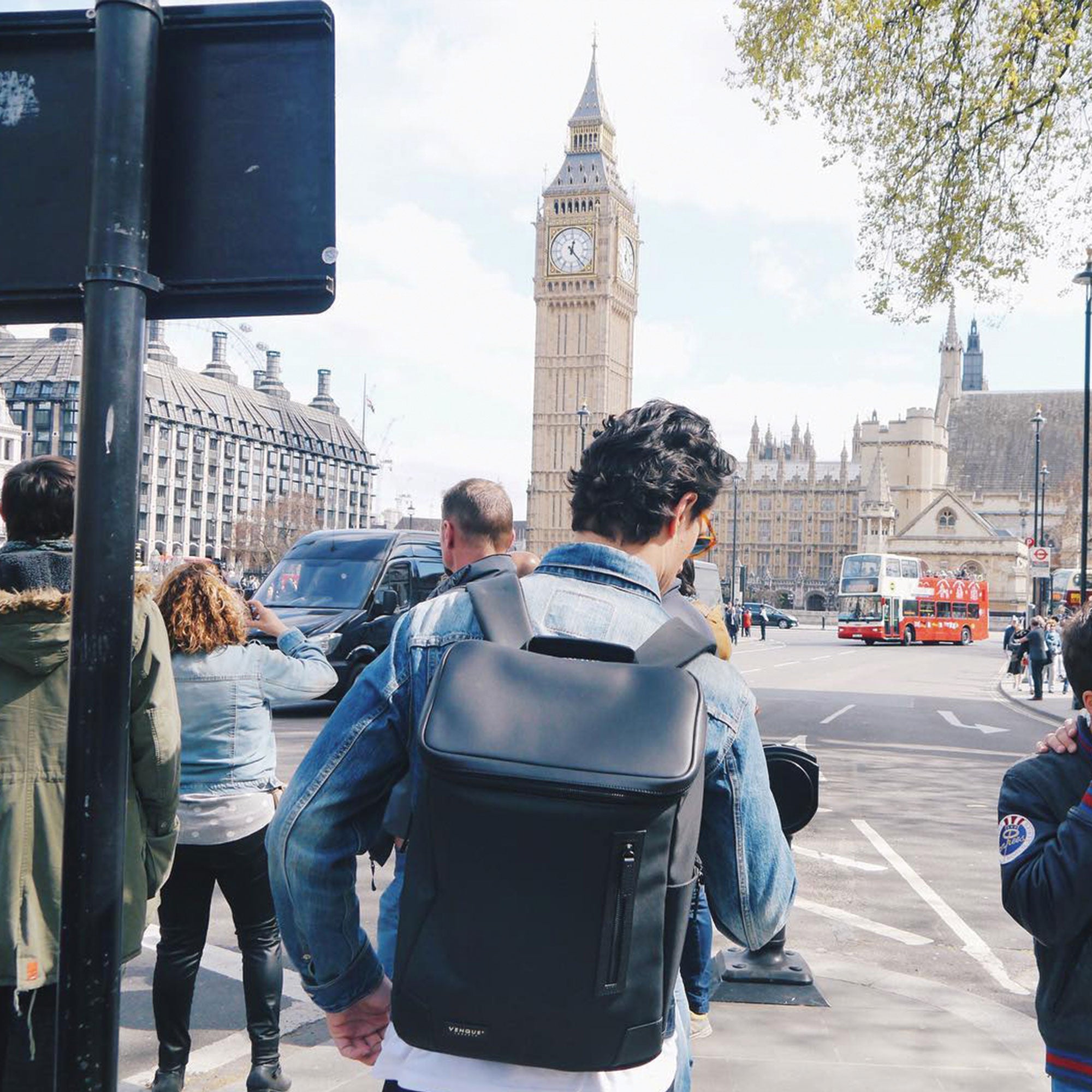 AMSTERDAM CARBON BACKPACK 20L - VENQUE
