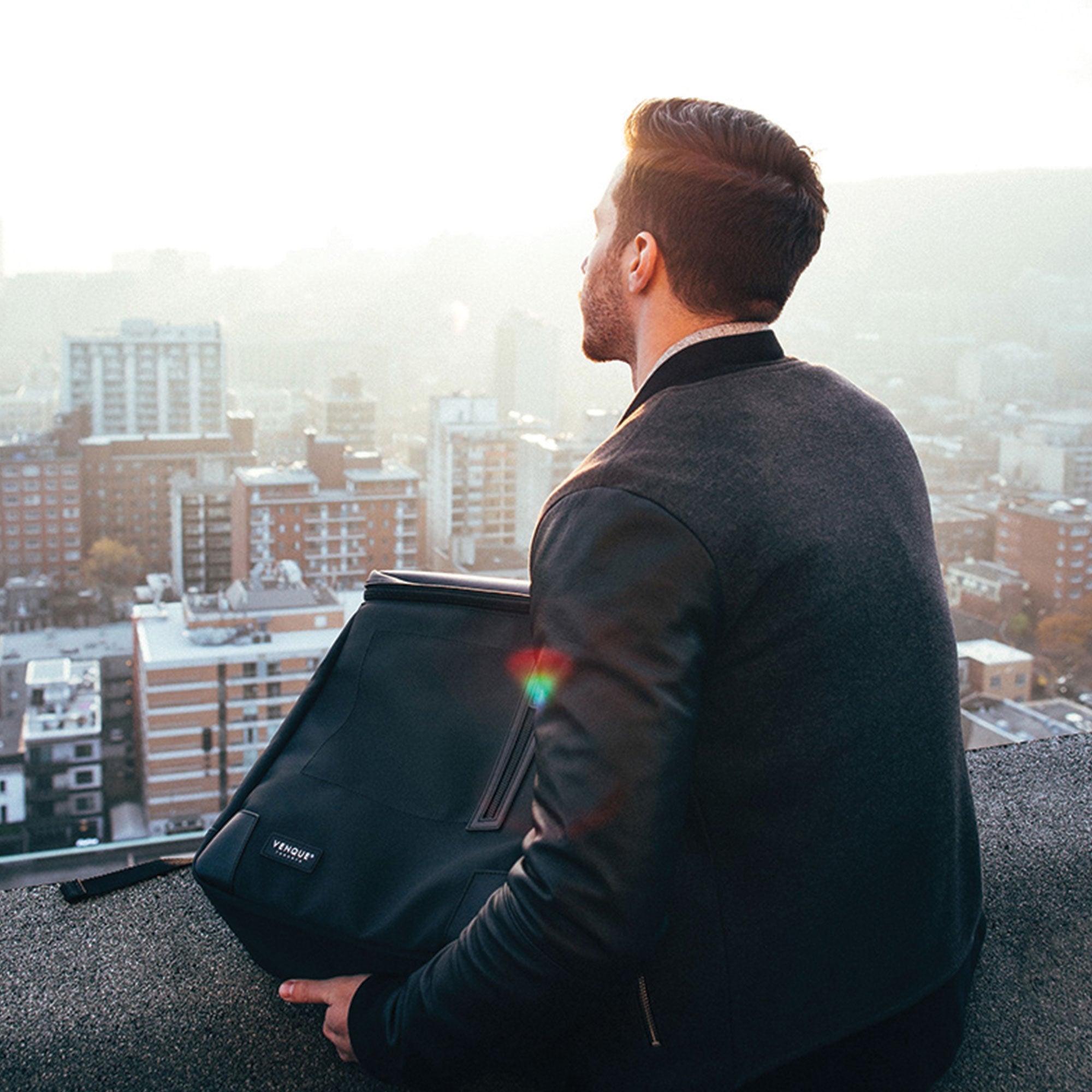 AMSTERDAM CARBON BACKPACK 20L - VENQUE