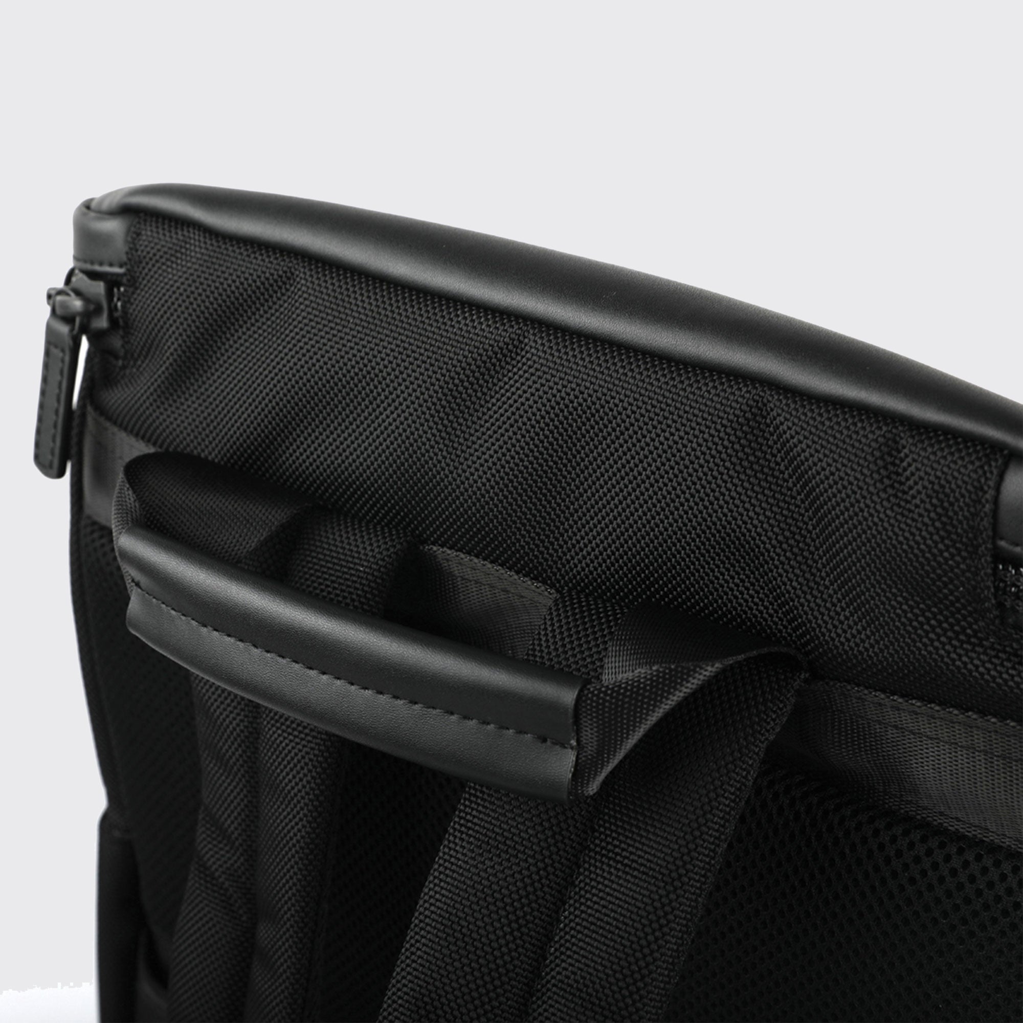 Special Sale - AMSTERDAM BLACK 20L - VENQUE