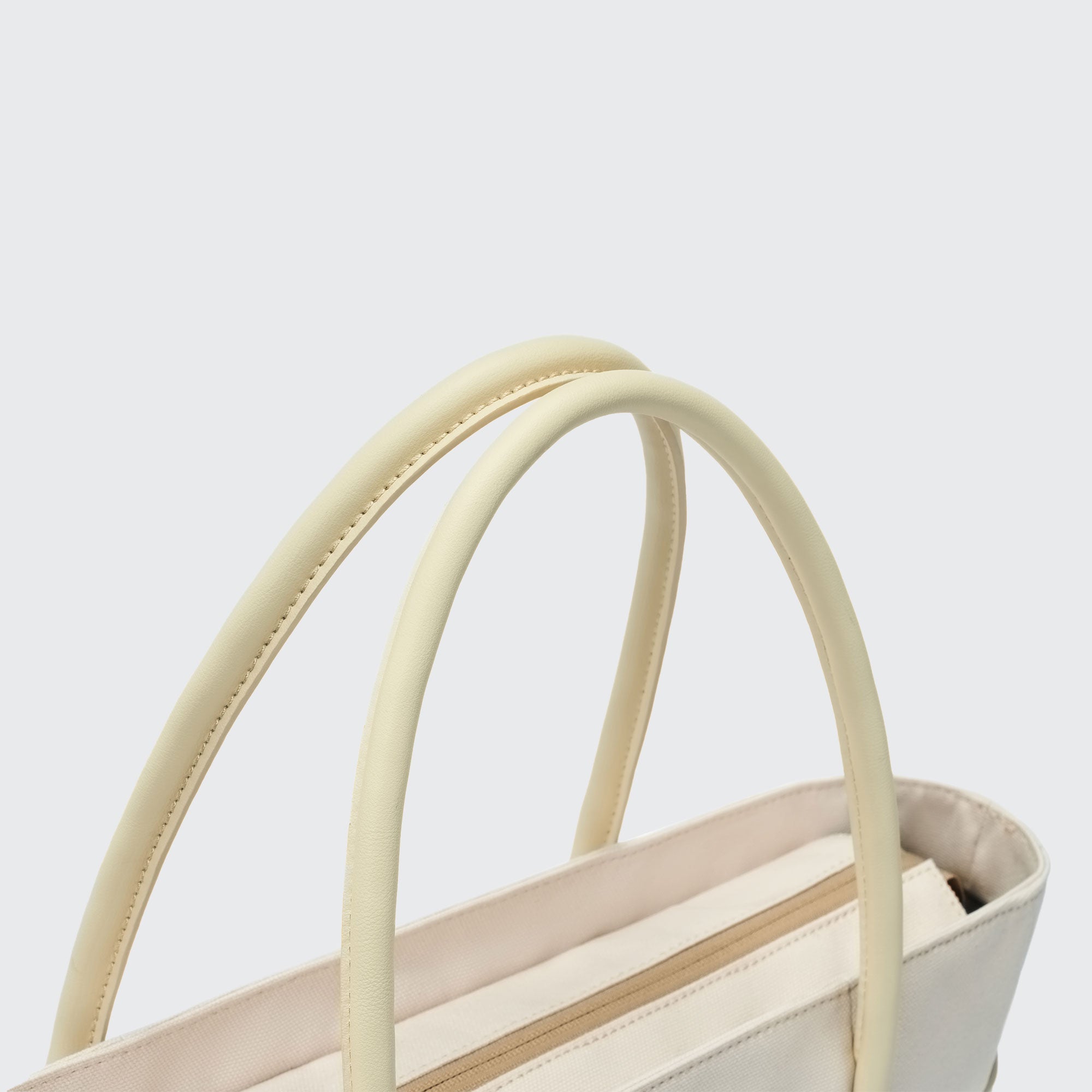 Special Sale - Club Tote - VENQUE