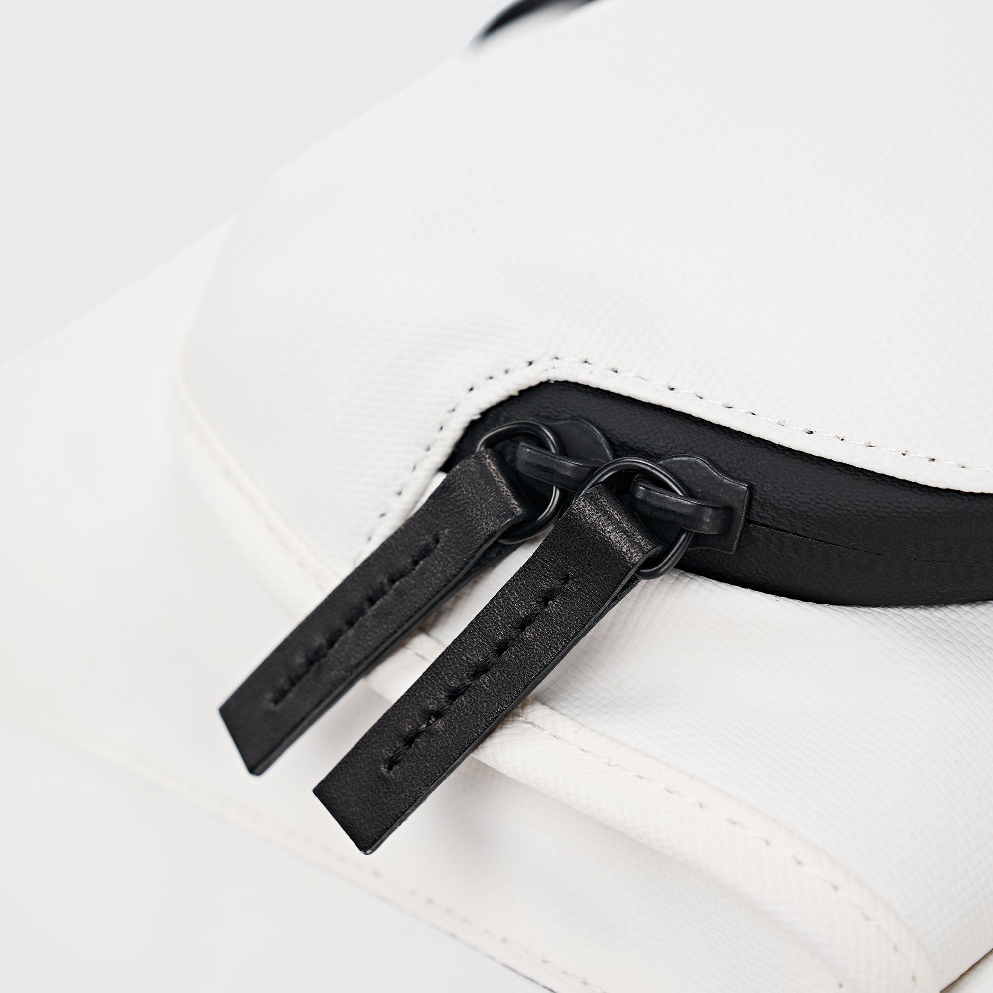 Special Sale - PARKER BACKPACK 23L - VENQUE