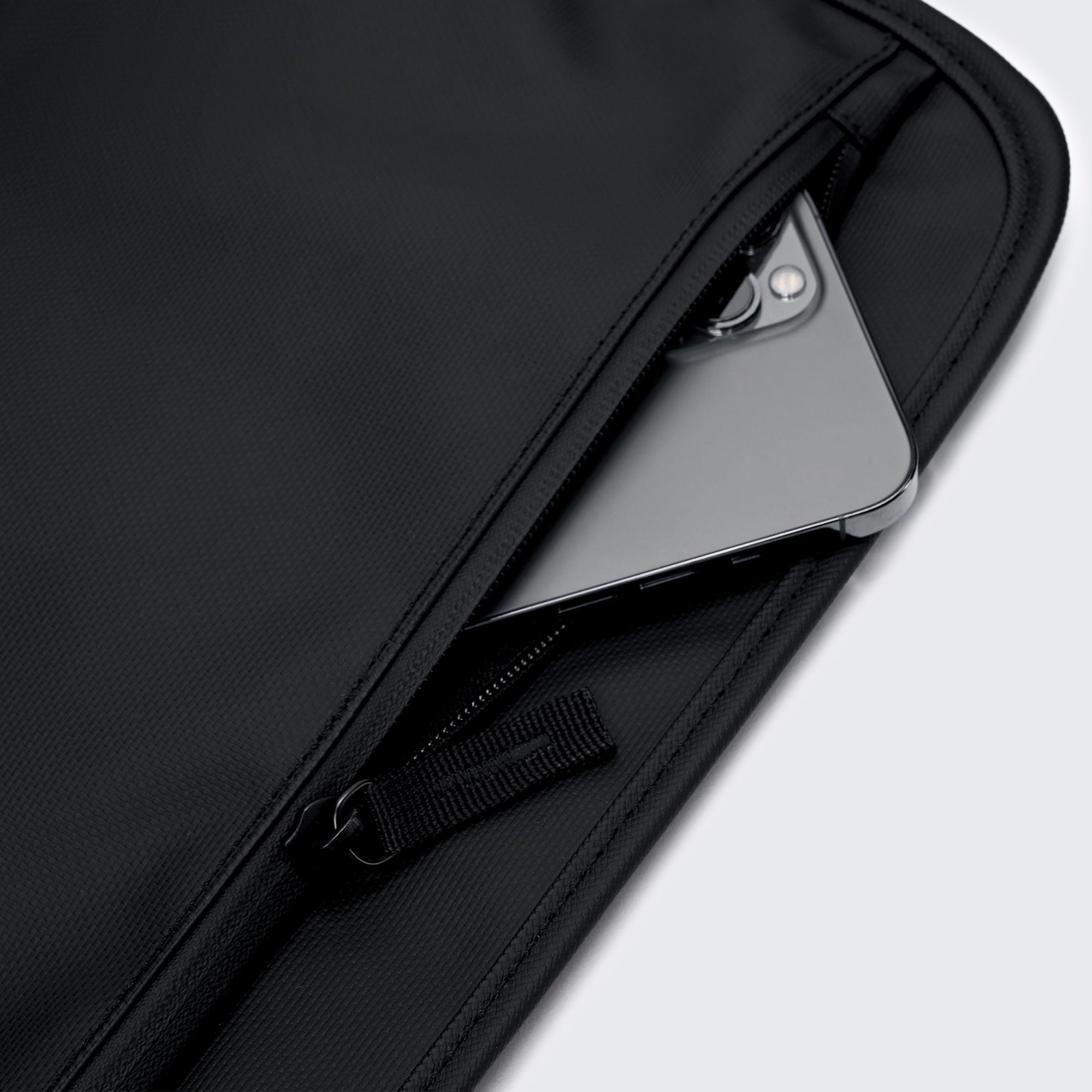 Special Sale - URBAN MESSENGER 13L - VENQUE